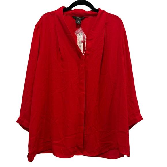 NWT Investments Woman 1X Blouse Long Sleeves Solid Red Career Buttons V Neck - Picture 1 of 5
